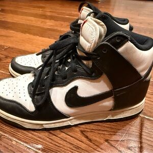 Nike Dunk High Top
